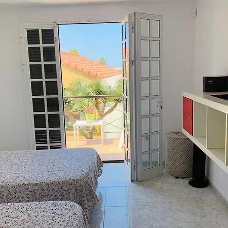 Summer Senses: Sea, Sun And Experience Apartment Arona (Tenerife)