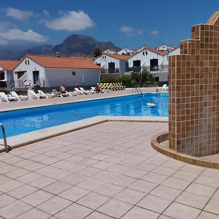 Summer Senses: Sea, Sun And Experience Apartment Arona (Tenerife)